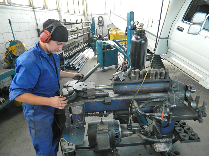 Vehicle towbar fabrication Auckland - Takapuna Mufflers