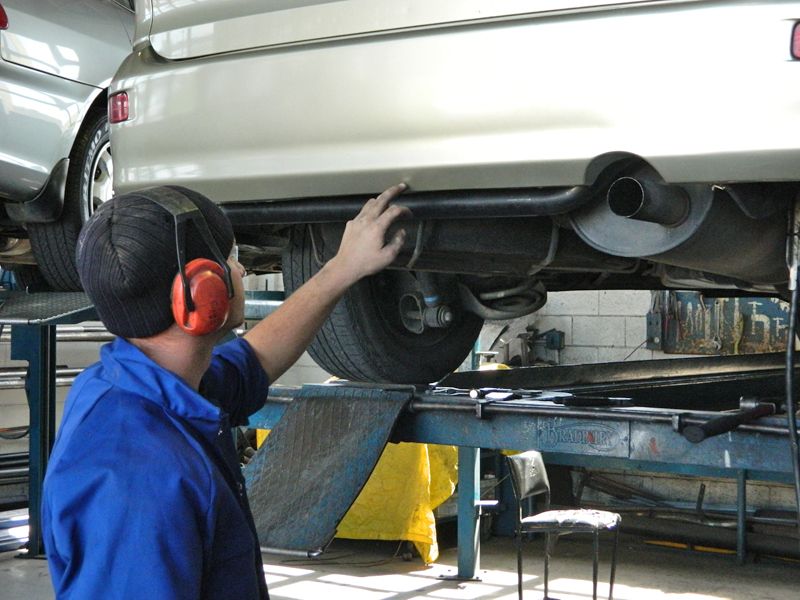Takapuna Mufflers workshop - (09) 486 3035